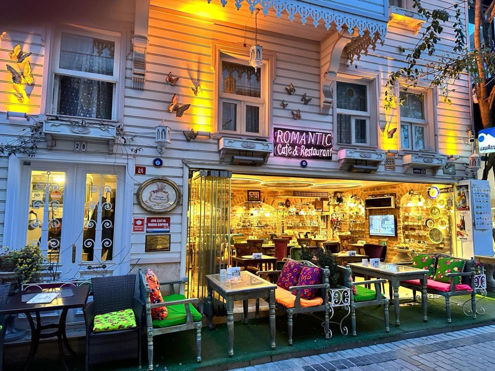 Romantic Mansion Apartment Istanbul
